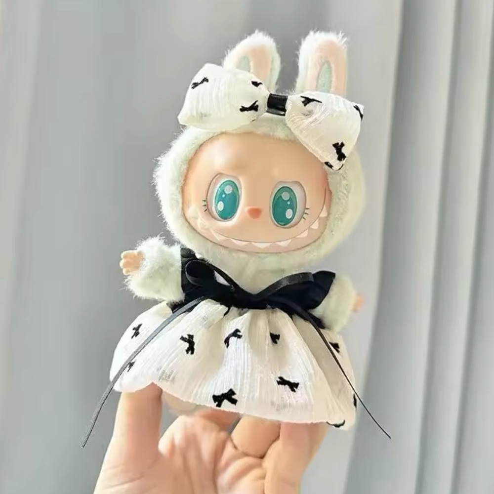 Pop Mart The Monsters Macaron Have a Seat Labubu Designer Clothing Outfit